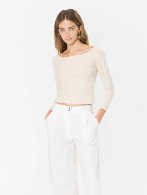 JAZMÍN CHEBAR REMERA VALENTINE