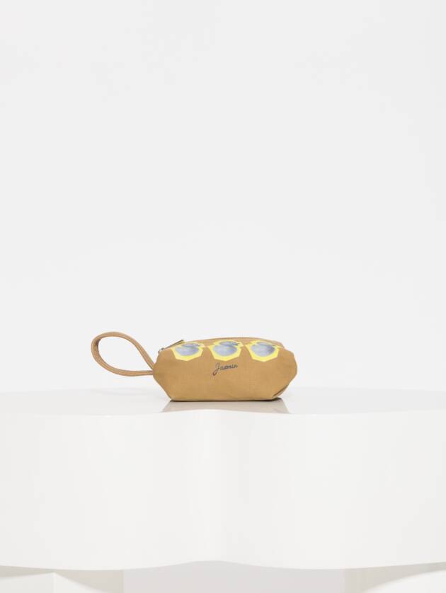 JAZMÍN CHEBAR NECESSAIRE DUCK