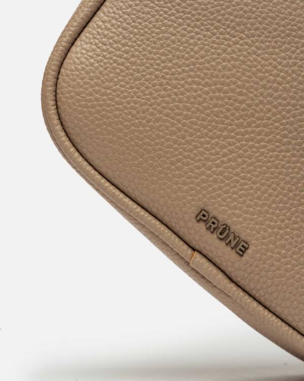 PRÜNE MINI BAG ADISA EN EFECTO CUERO GRANEADO - Image 4