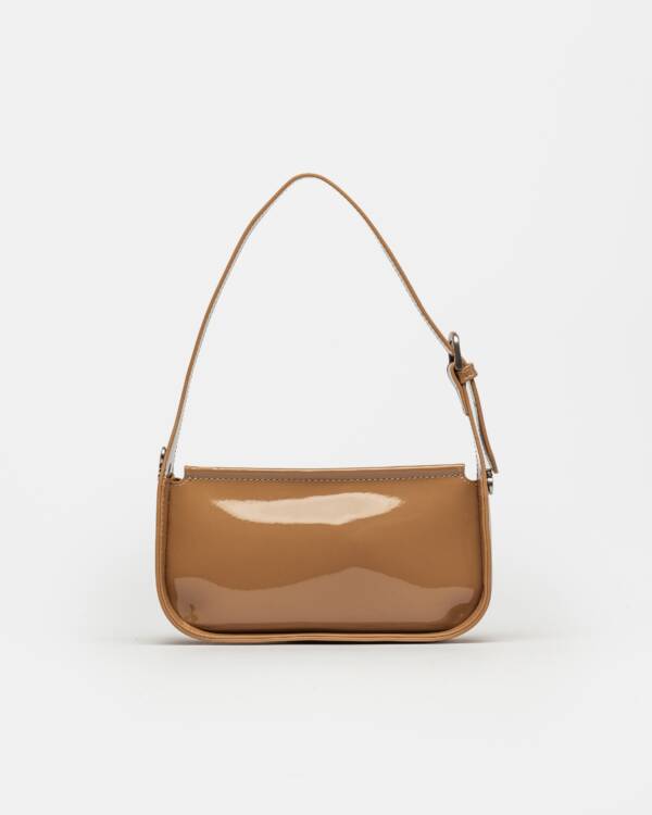 PRÜNE CARTERA AL HOMBRO LEAF EN EFECTO CUERO CHAROL
