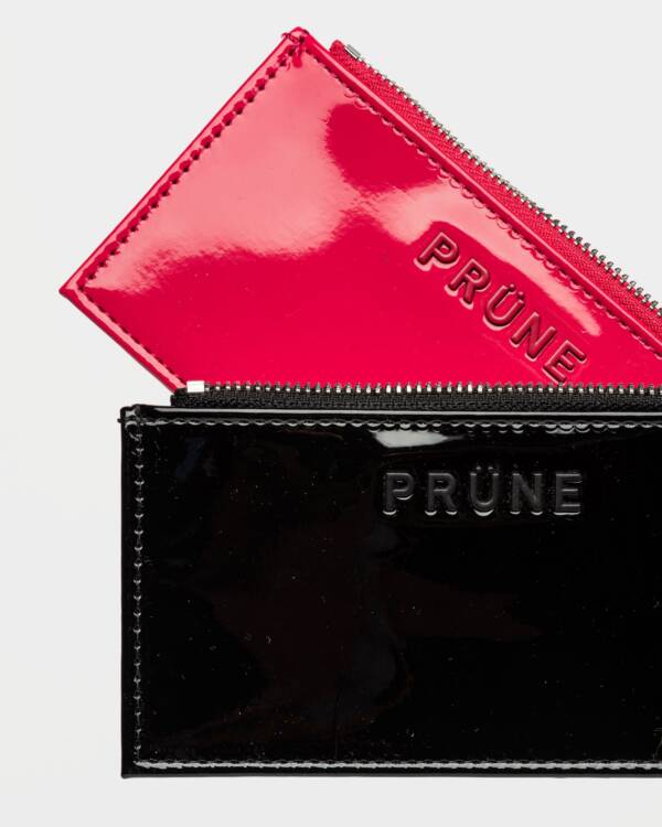 PRÜNE TARJETERO NEW GLAM EN EFECTO CUERO CHAROL - Image 3
