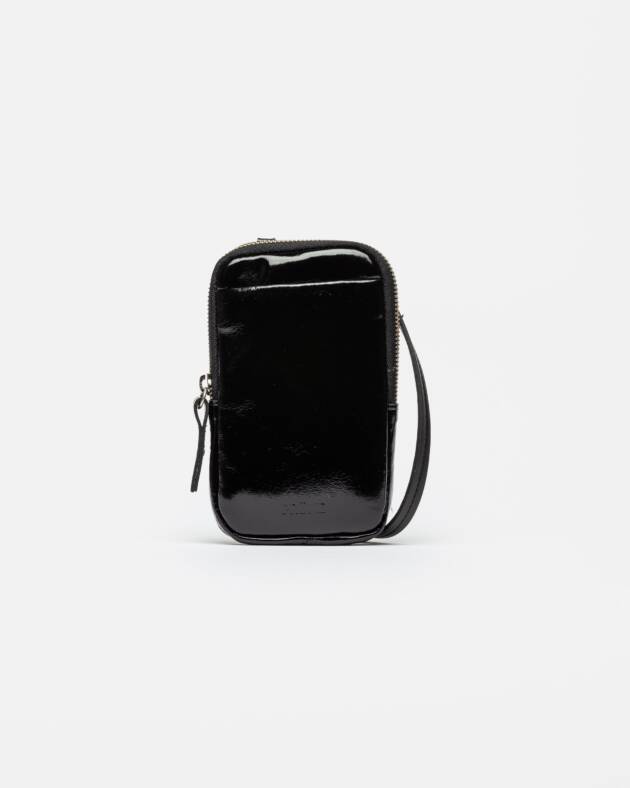 PRÜNE PORTA CELULAR PIA EN CUERO CHAROL ARRUGADO