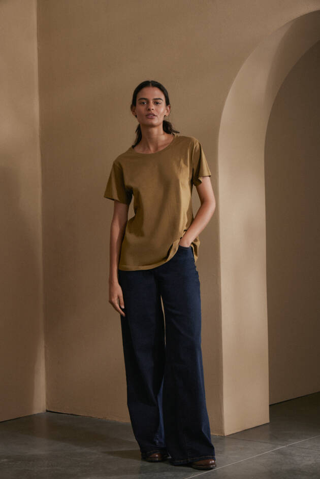 AWADA REMERA PIMA