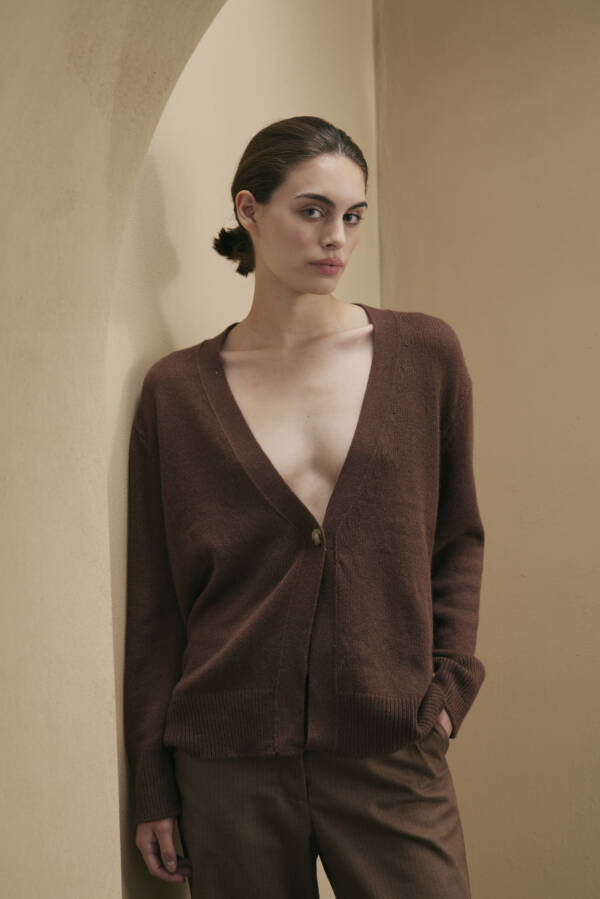 AWADA SWEATER CASHMERE CARDIGAN - Image 2