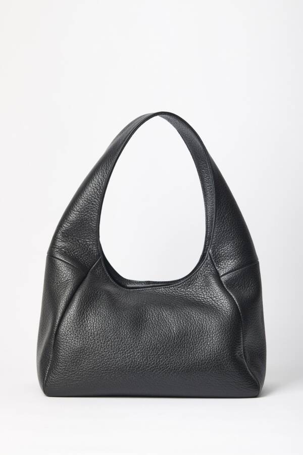 MISHKA CARTERA SIMONE - Image 3
