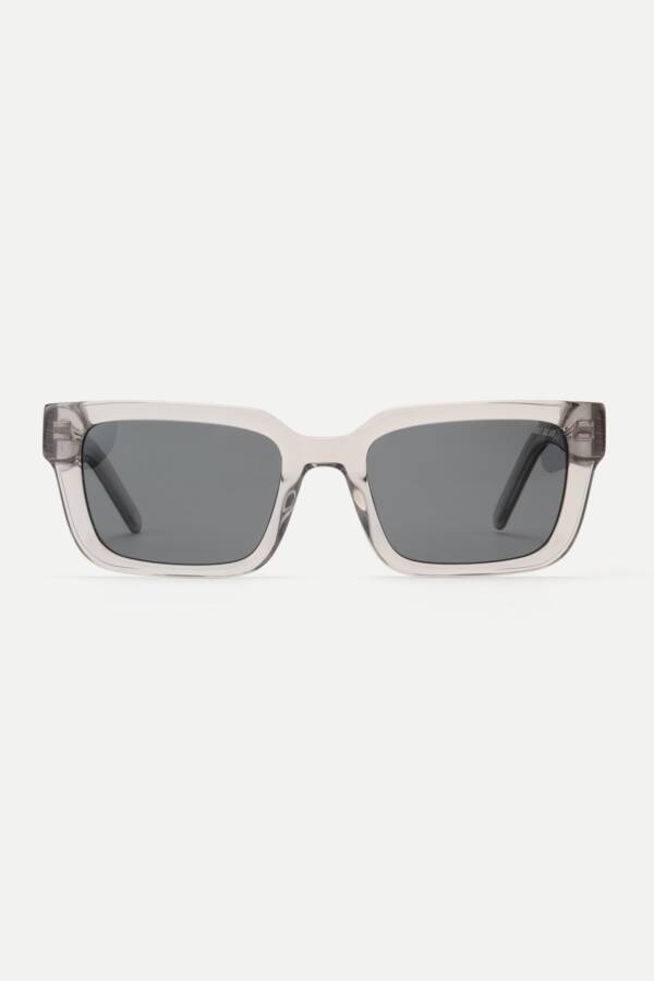 AY NOT DEAD NEW CLASSIC 105 06