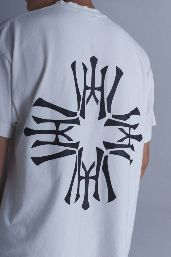 HARVEY WILLYS REMERA TRASHER TRIBAL RAW - Image 2