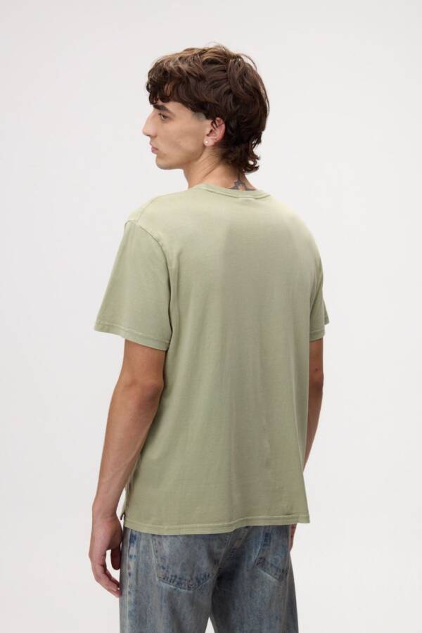 BOWEN ESSENTIAL DYED POCKET TEE - Image 3