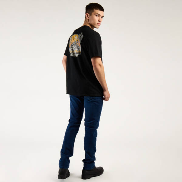 KEVINGSTON REMERA RADDER