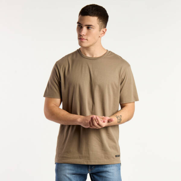 KEVINGSTON REMERA DRAC - Image 3