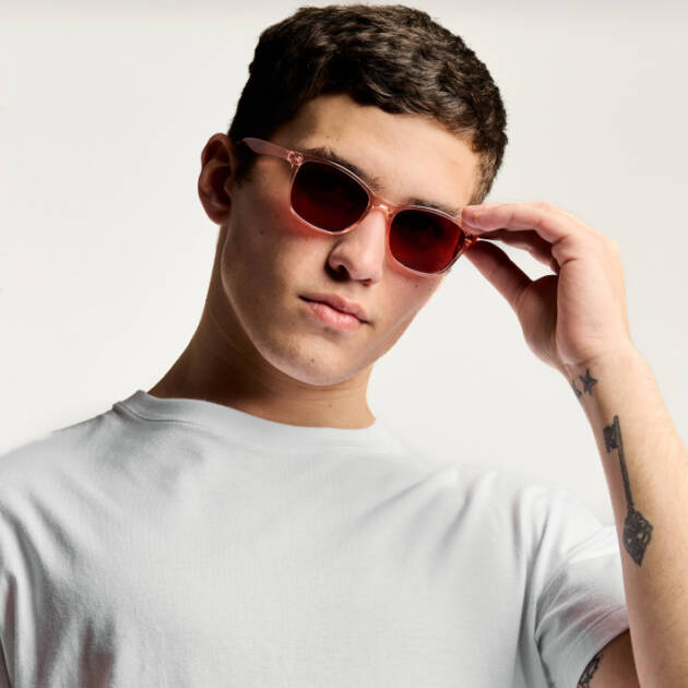KEVINGSTON LENTES LOUIS