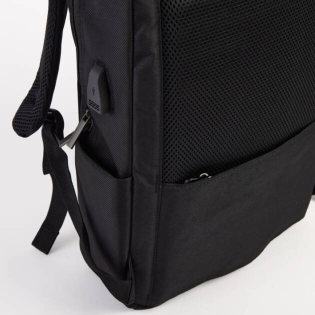 KEVINGSTON MOCHILA PRAGA