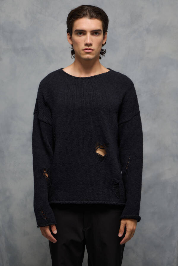 LABEL99 SWEATER HOLE 2 - Image 2