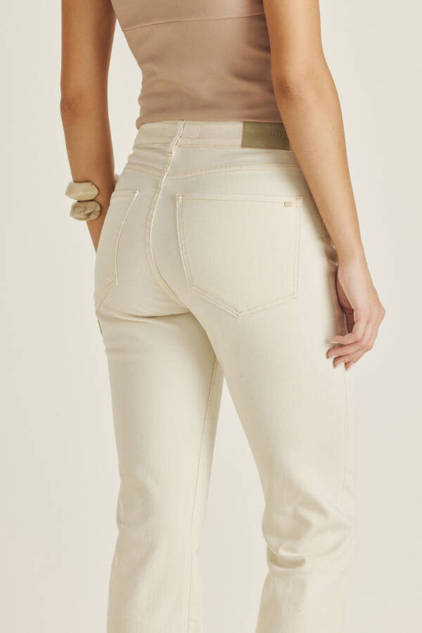 TUCCI PANTALÓN KATY ST SPLIT ECRU - Image 2