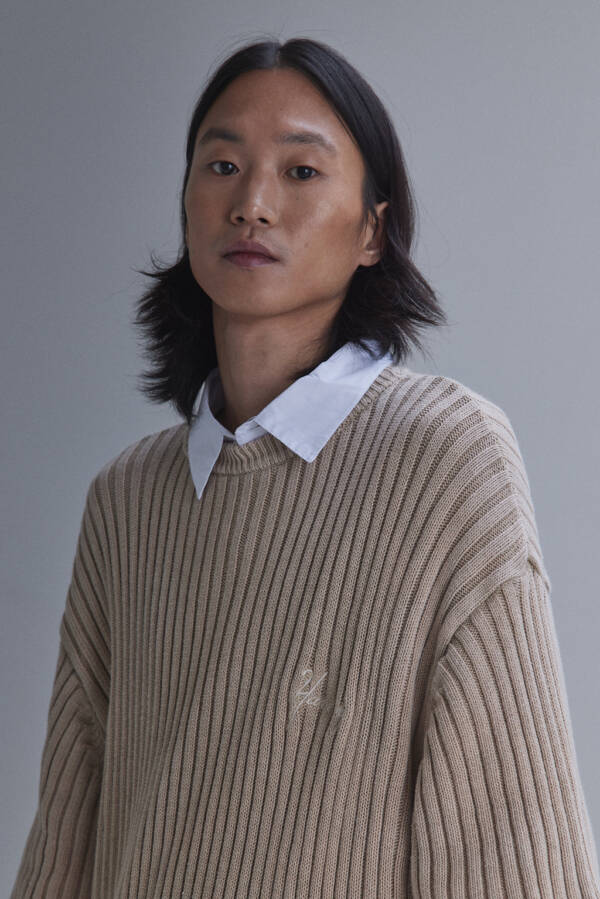 HARVEY WILLYS REMERA HEAVY KNIT BEIGE - Image 4