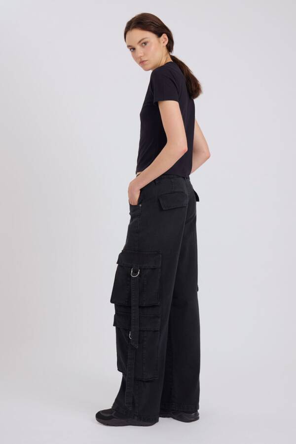 MARIA CHER CARGO NEGRO - Image 2