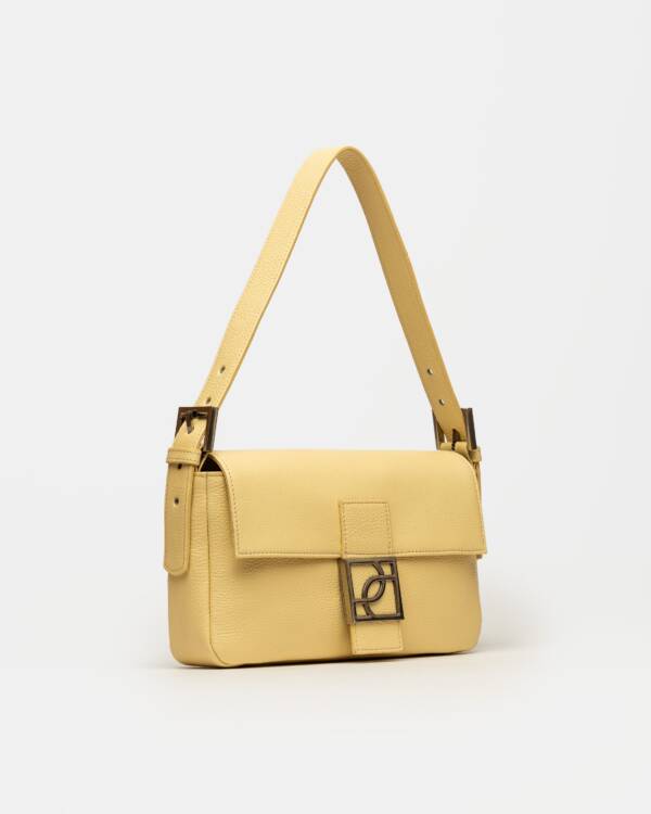 PRÜNE CARTERA AL HOMBRO SIGNATURE EN CUERO GRANEADO - Image 2