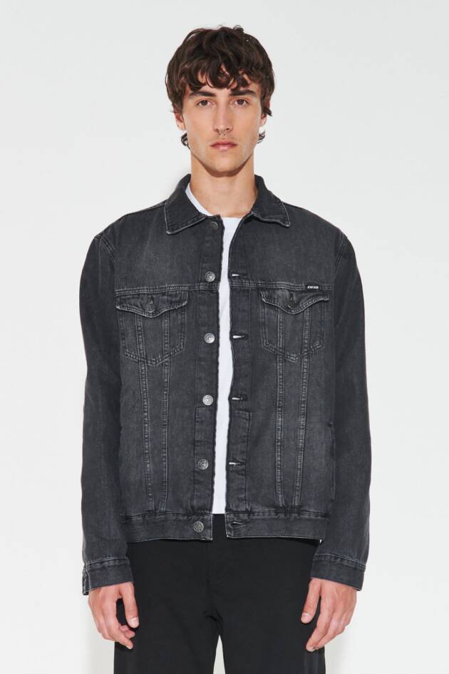 AY NOT DEAD CAMPERA USED BLACK NEW