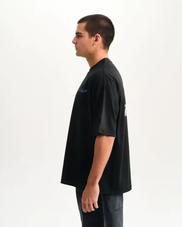 UNDEFINED REMERA LUCKY 7 - Image 4