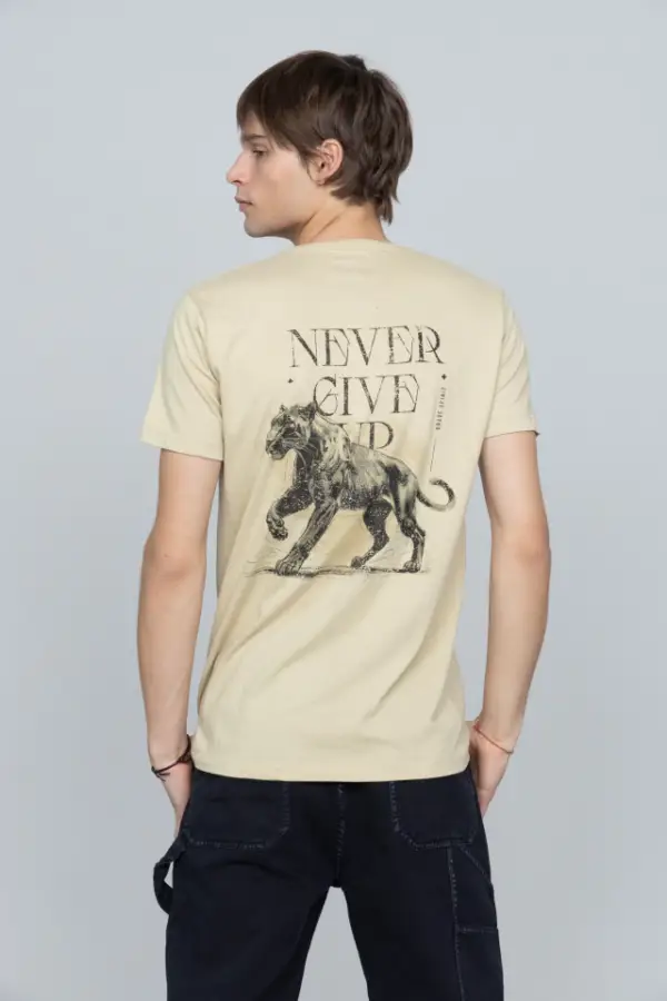 REVER PASS REMERA PANTHER NEVER GIVE UP - Image 2