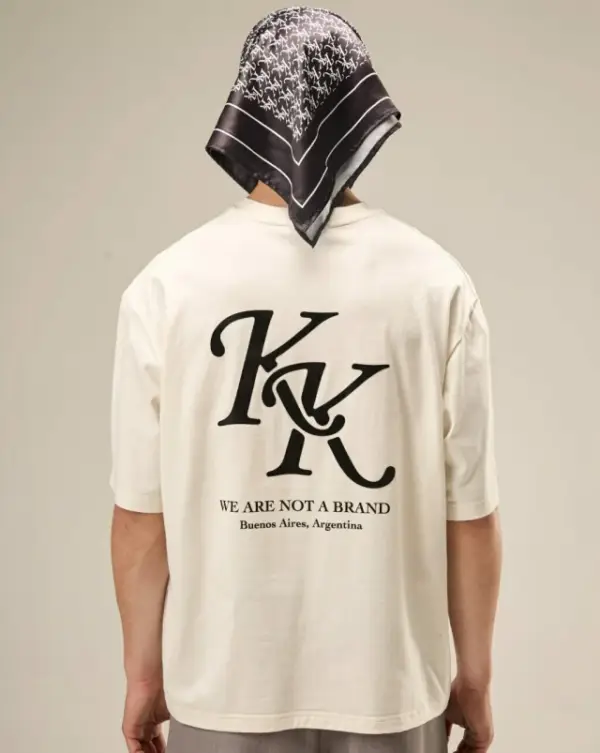 KING OF THE KONGO REMERA ROYALTY OFF WHITE - Image 3