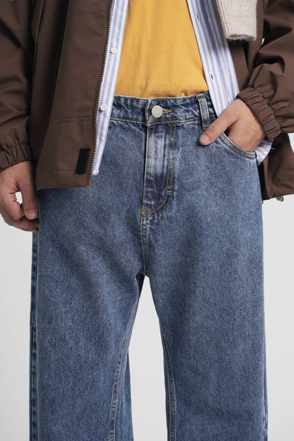 BATUK PANTALÓN DENIM DIFERENCIADO HOWIE - Image 4