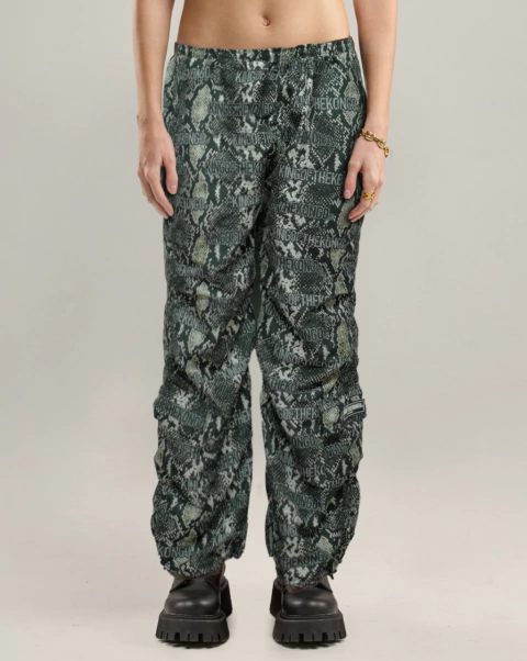 KING OF THE KONGO PARACHUTE SNAKE GREEN
