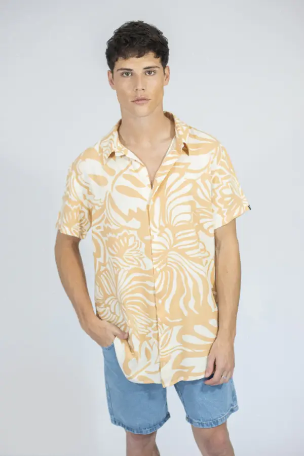 MANKI CAMISA KAWS WHITE - Image 4