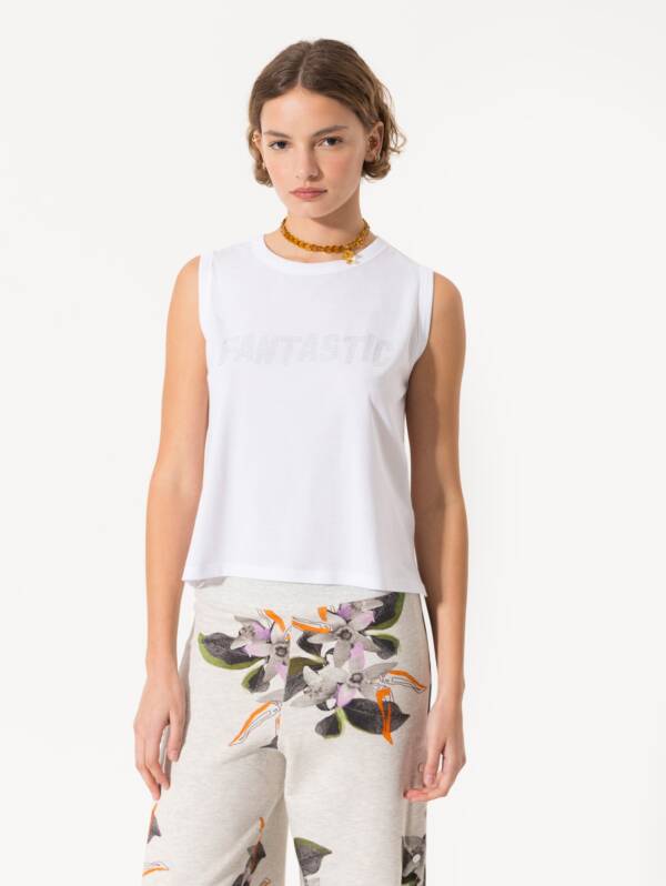 JAZMÍN CHEBAR MUSCULOSA FANTASTIC
