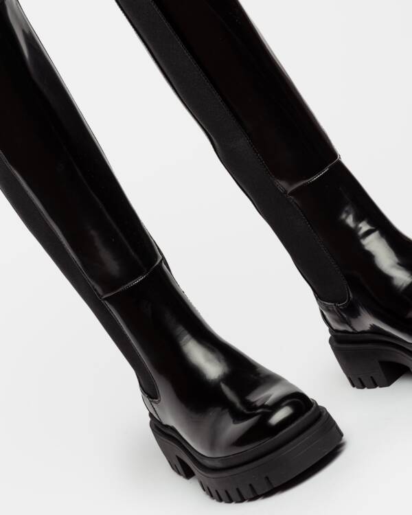 PRÜNE BOTA CAÑA ALTA ERIN EN EFECTO GLOSS - Image 3