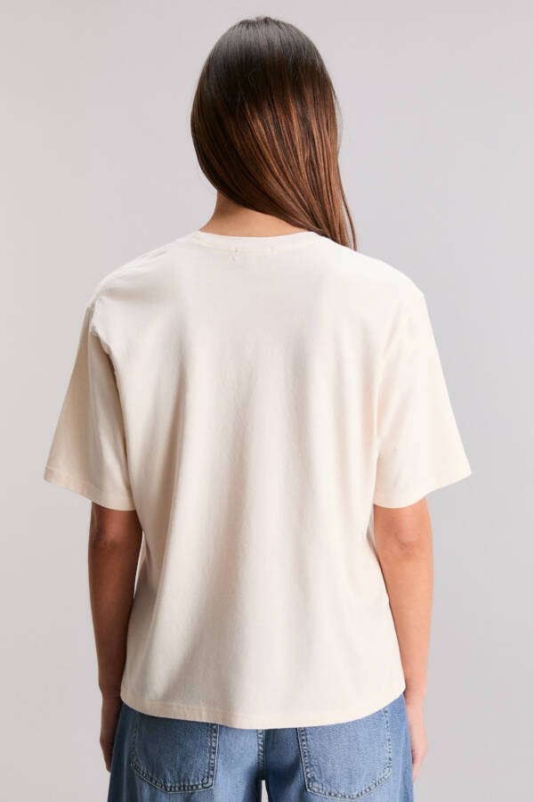 KOSIUKO REMERA BITE ME - Image 2