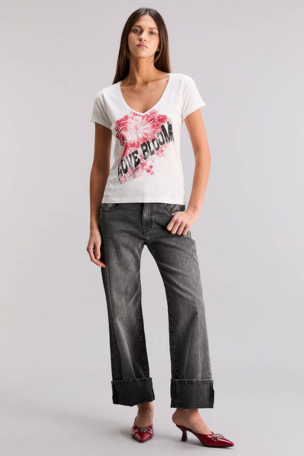 KOSIUKO REMERA LOVE BLOOM - Image 3