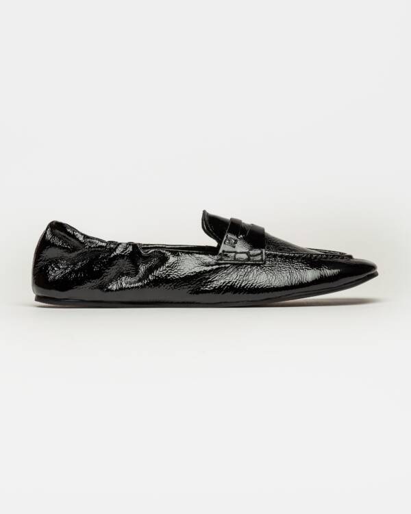 PRÜNE MOCASÍN SIENA EN CUERO GLOSS