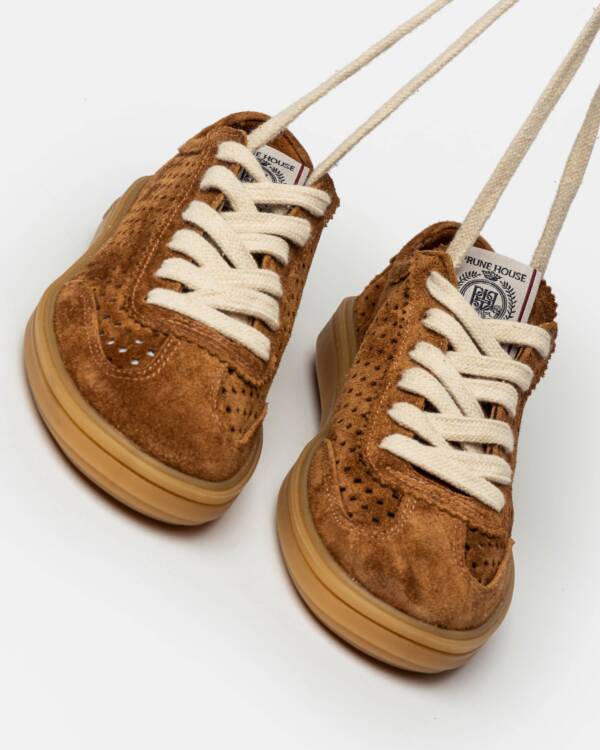 PRÜNE SNEAKER LAUREN EN GAMUZA - Image 3
