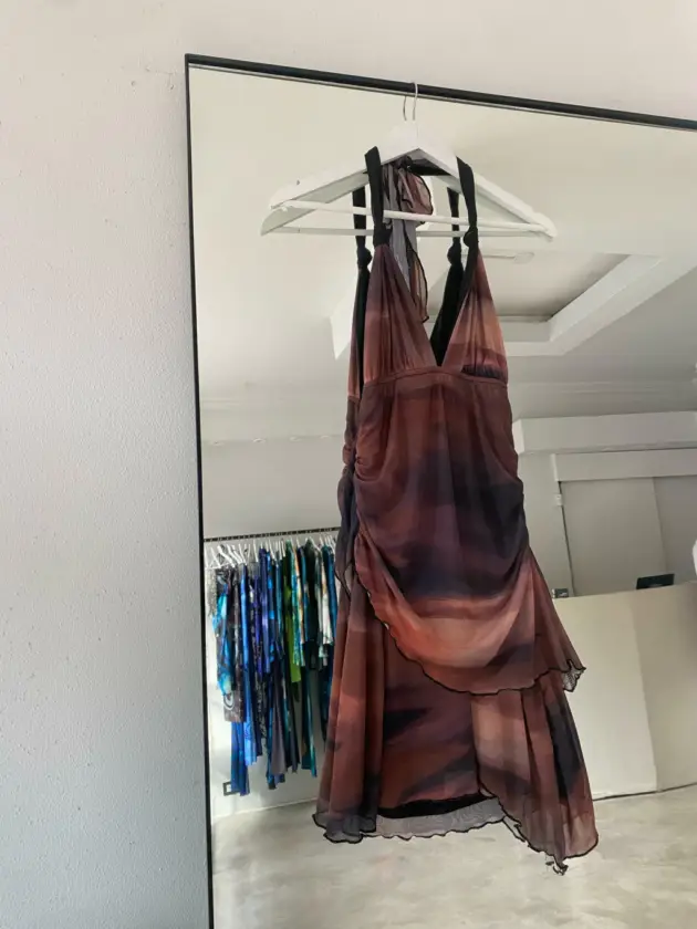 MARIA ANTONIETA VESTIDO TERRA NUDO CORTO IMPORTADO